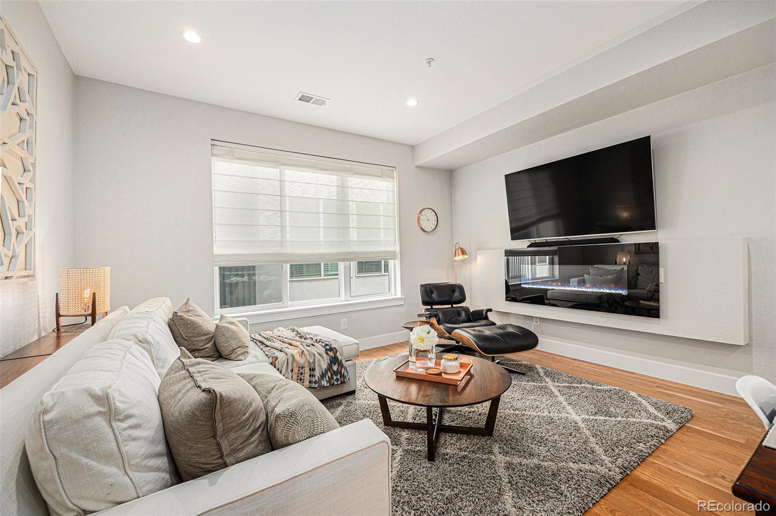MLS Image #8 for 4913  lowell boulevard,denver, Colorado