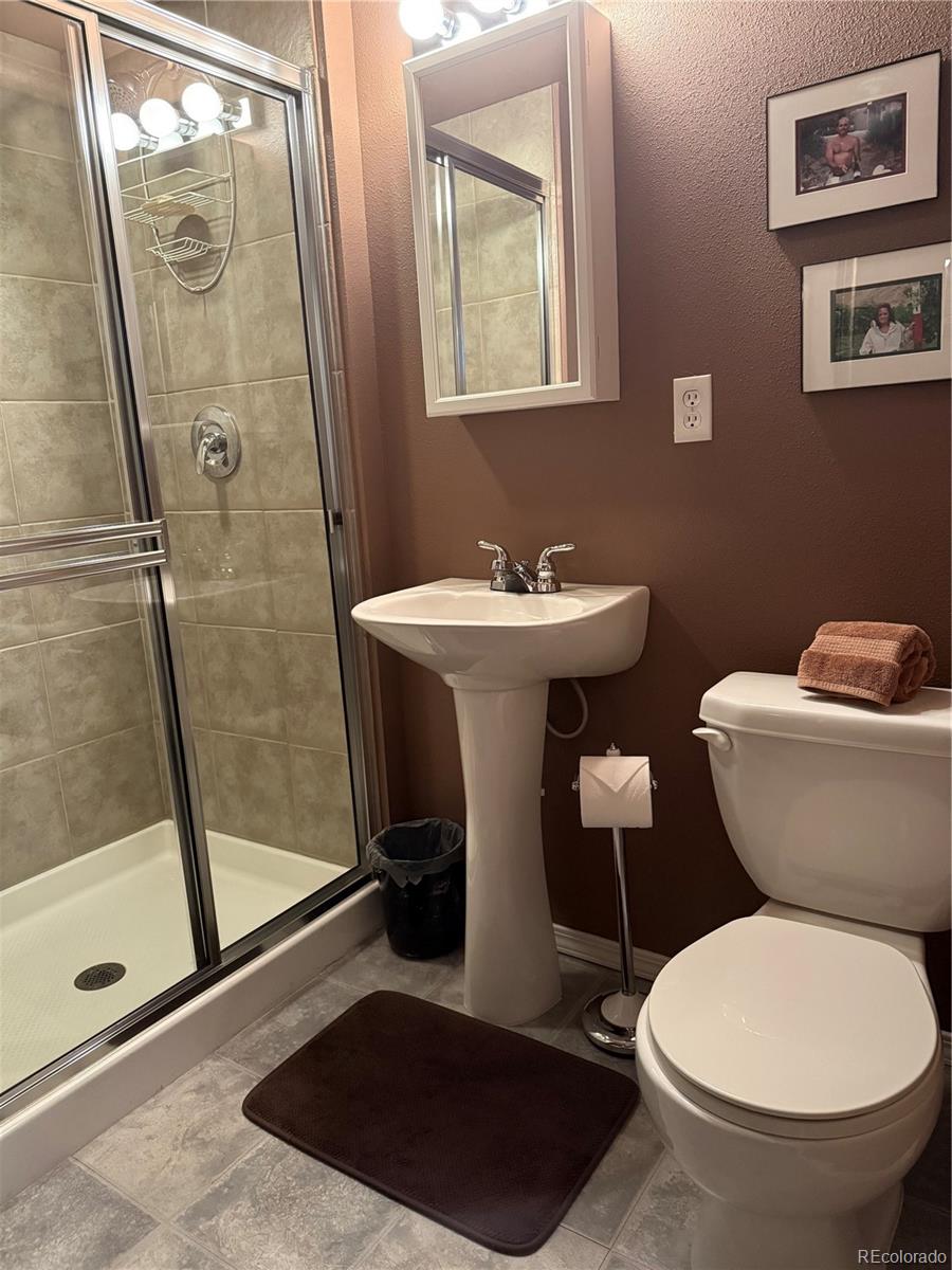 MLS Image #17 for 5416 s lakeview street,littleton, Colorado