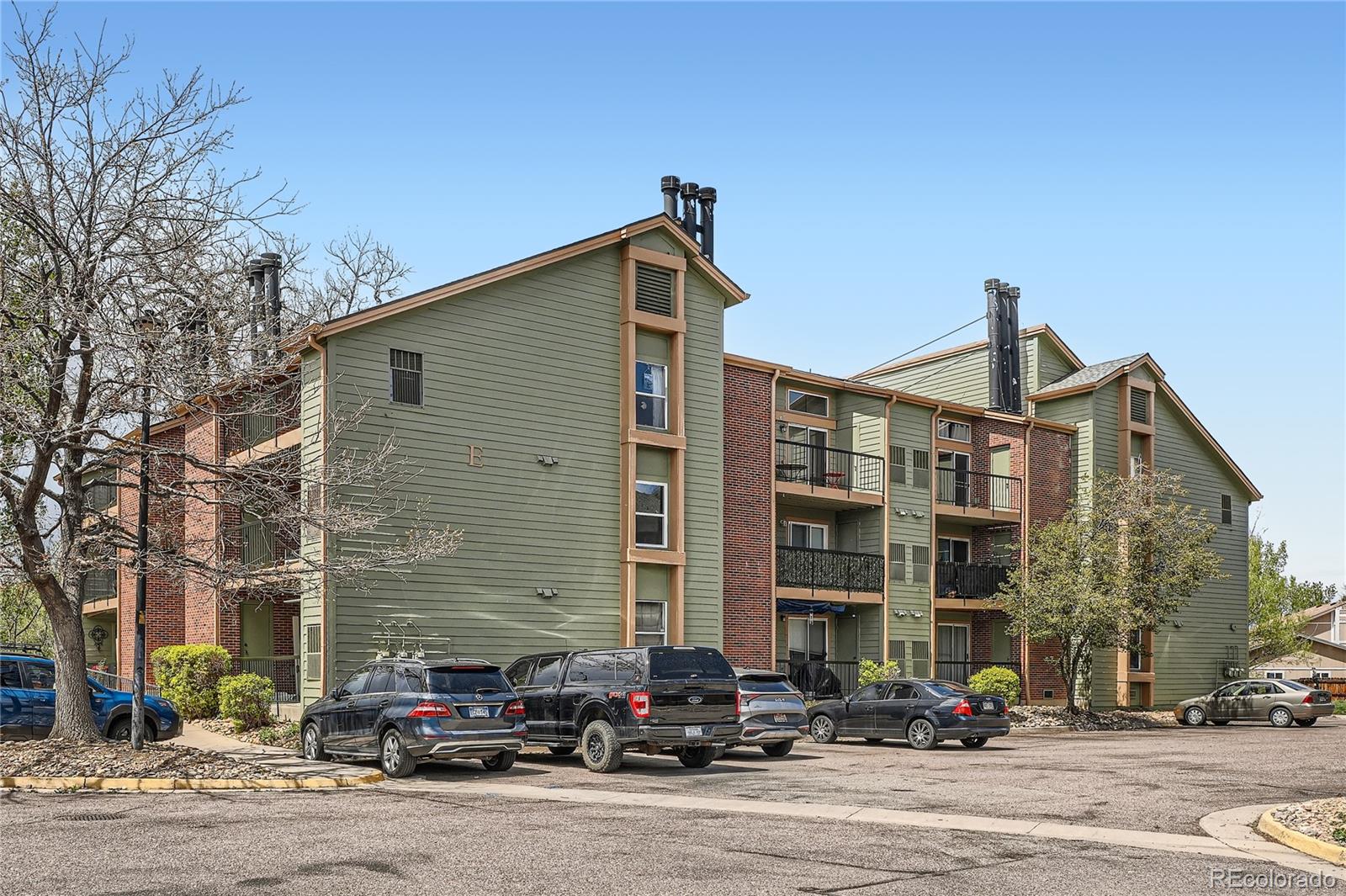 MLS Image #1 for 4899 s dudley street,littleton, Colorado