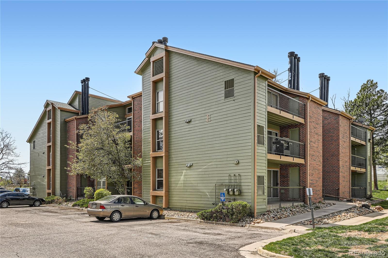 MLS Image #12 for 4899 s dudley street,littleton, Colorado