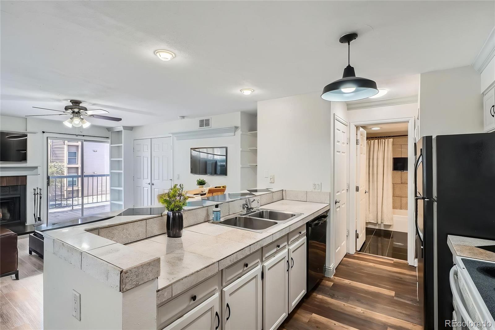 MLS Image #5 for 4899 s dudley street,littleton, Colorado