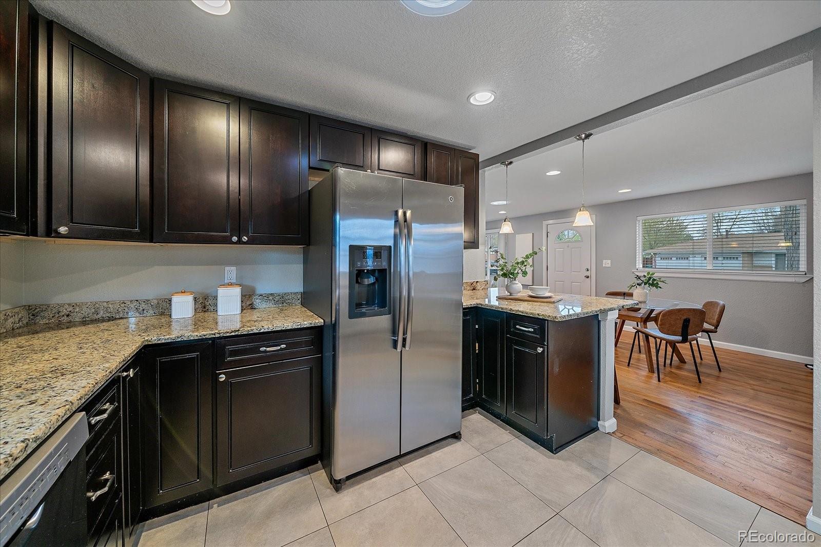 MLS Image #11 for 6482 s cedar street,littleton, Colorado