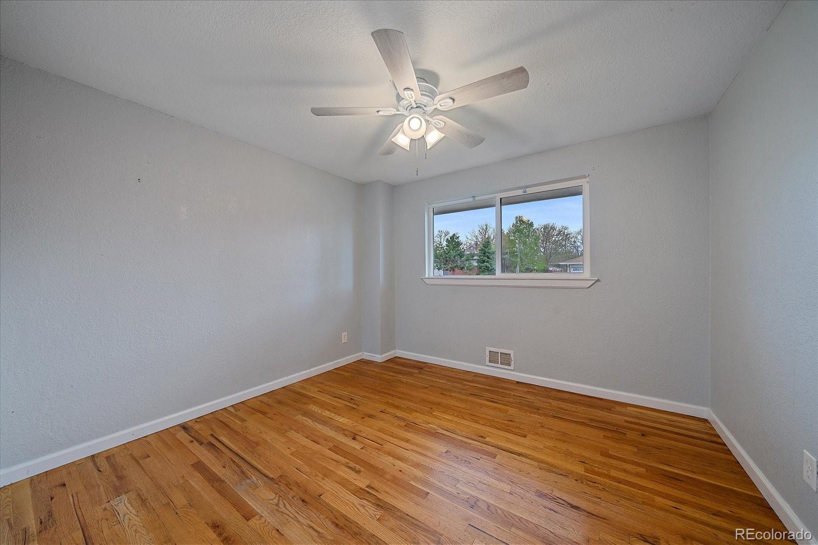 MLS Image #14 for 6482 s cedar street,littleton, Colorado