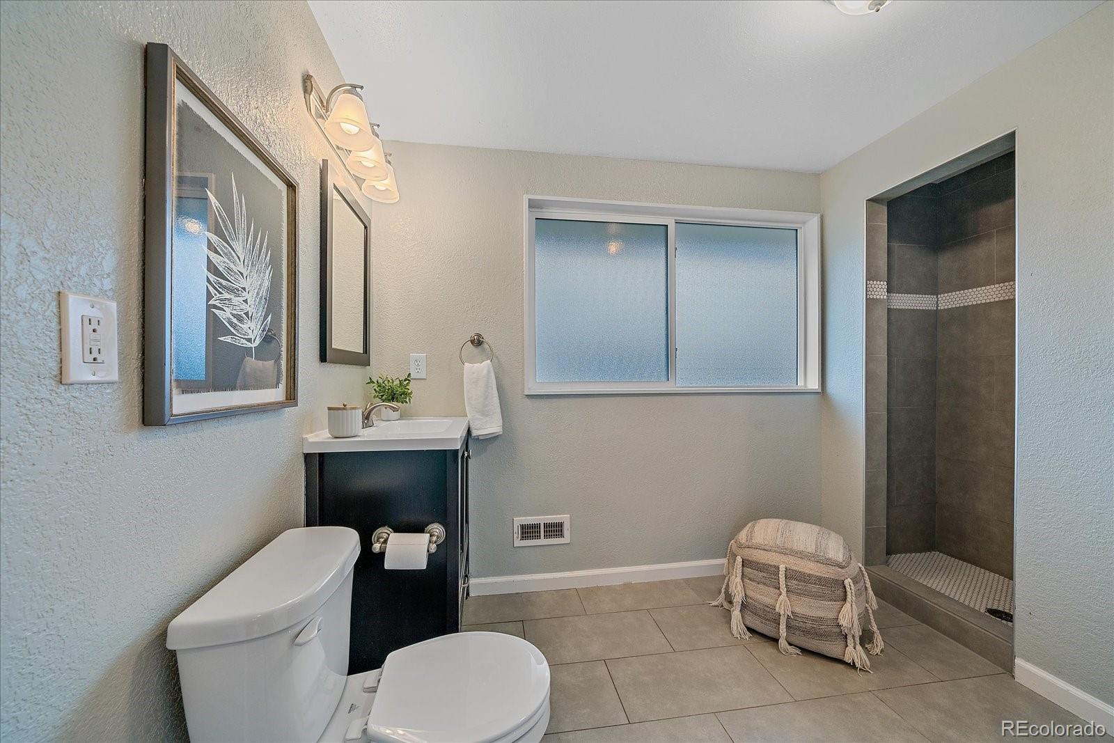 MLS Image #15 for 6482 s cedar street,littleton, Colorado