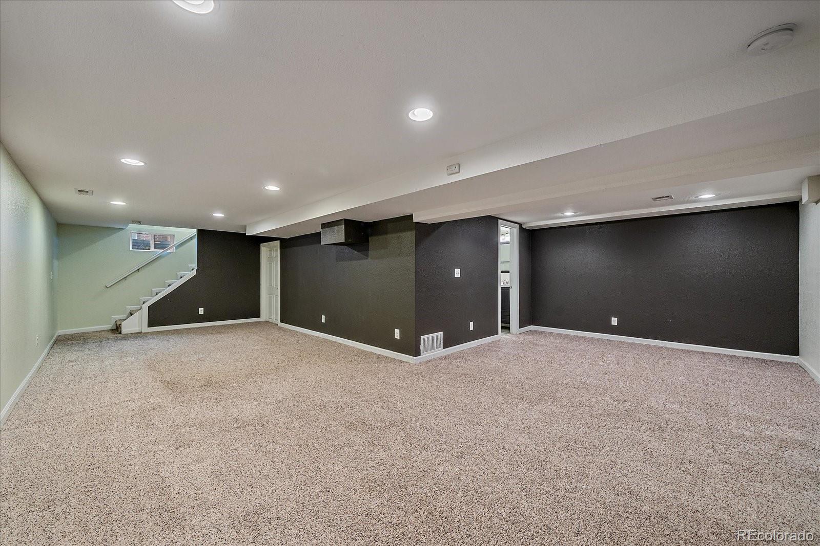 MLS Image #17 for 6482 s cedar street,littleton, Colorado