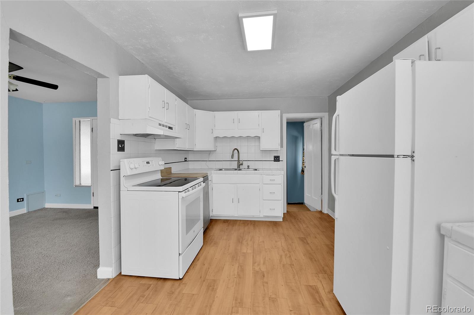 MLS Image #13 for 1175 e bates parkway,englewood, Colorado