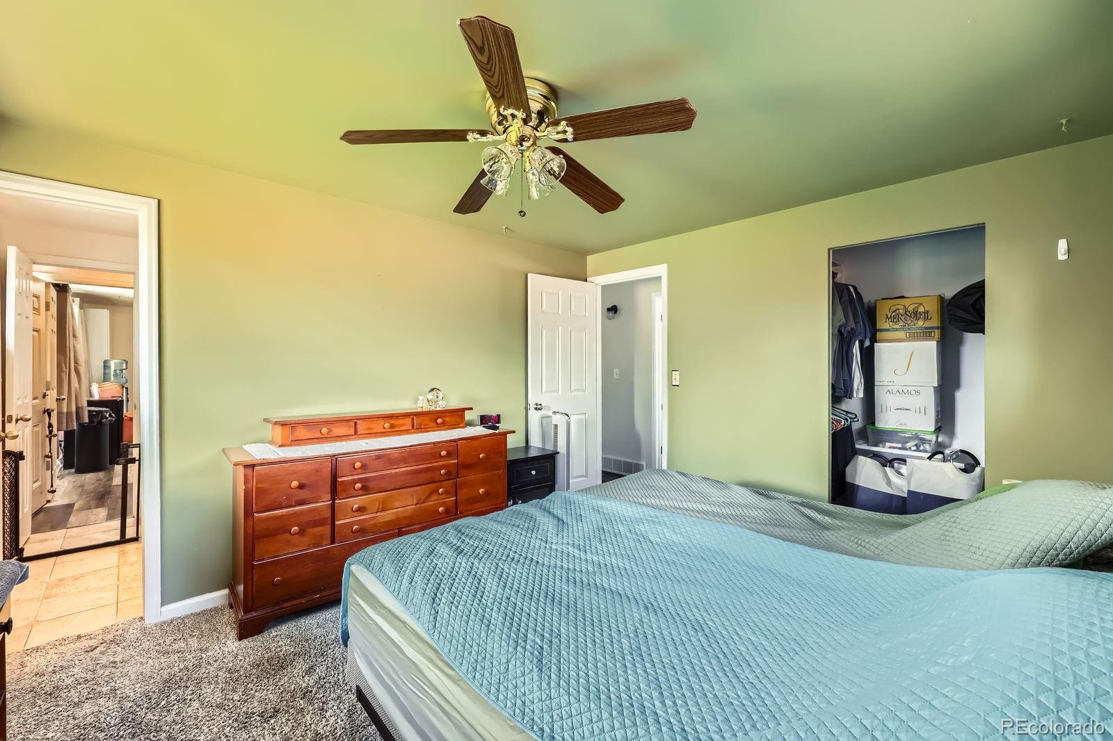 MLS Image #12 for 2986 w union avenue,englewood, Colorado