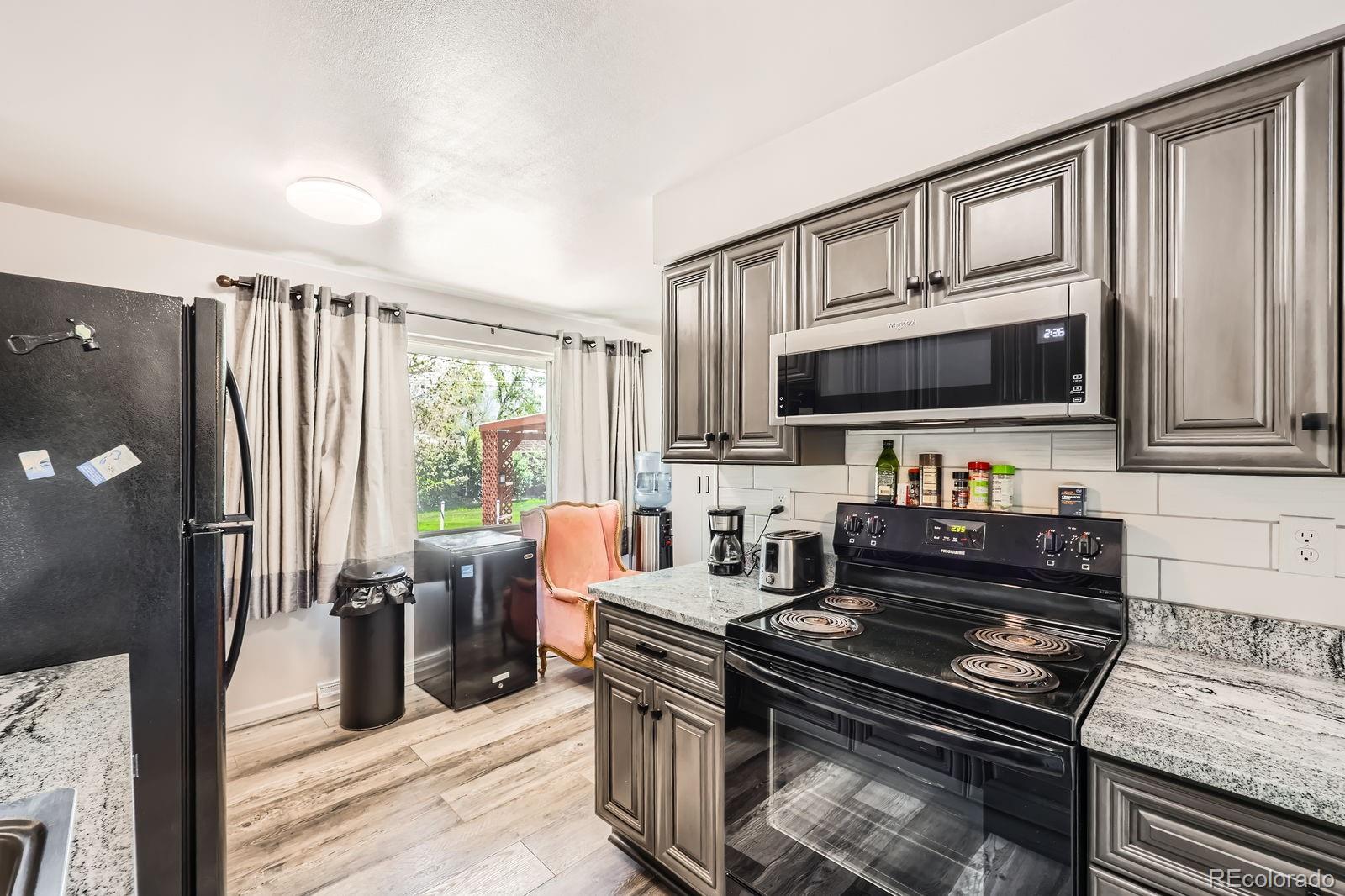 MLS Image #8 for 2986 w union avenue,englewood, Colorado