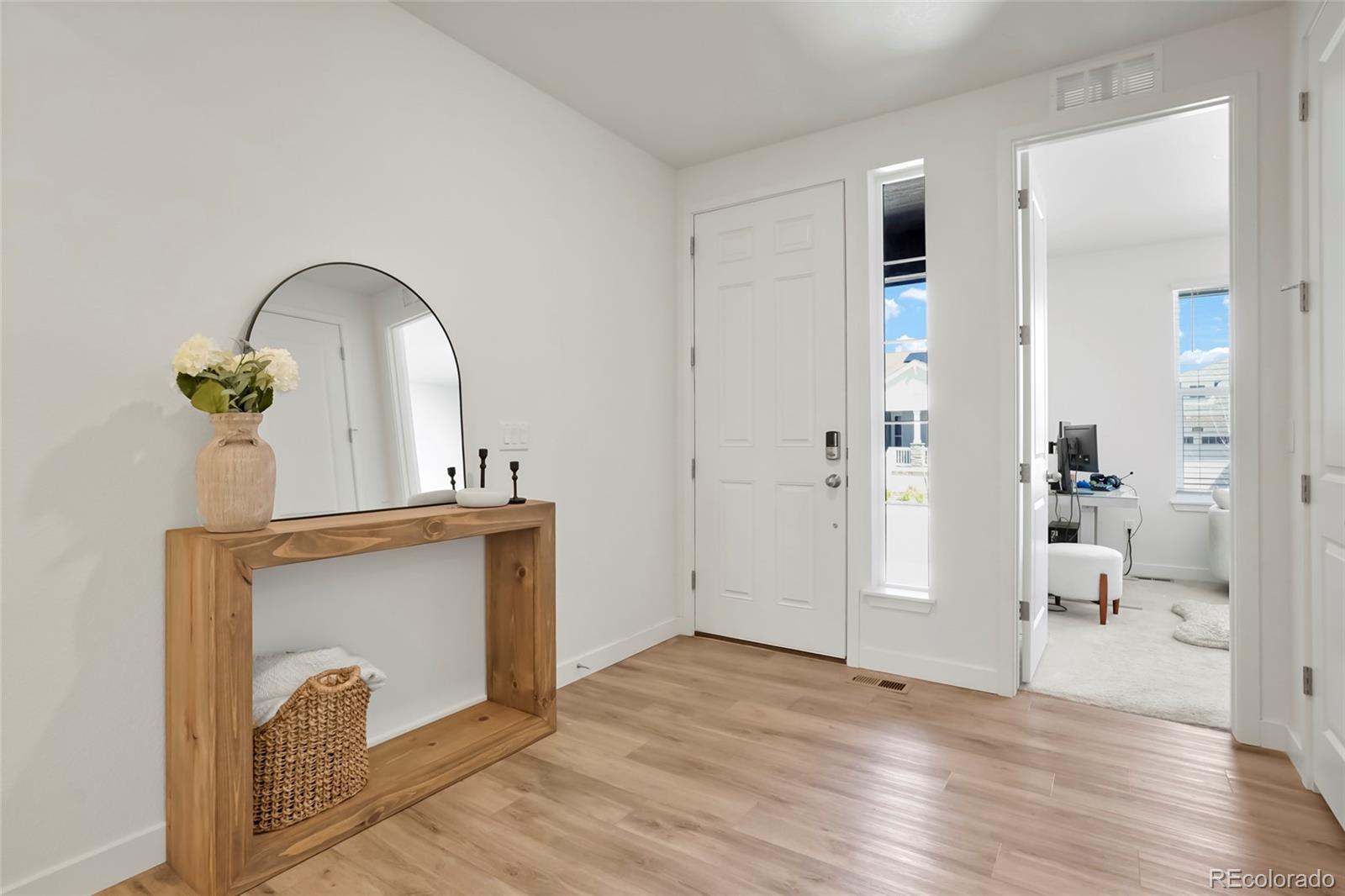 MLS Image #4 for 8052  mount kataka street,littleton, Colorado