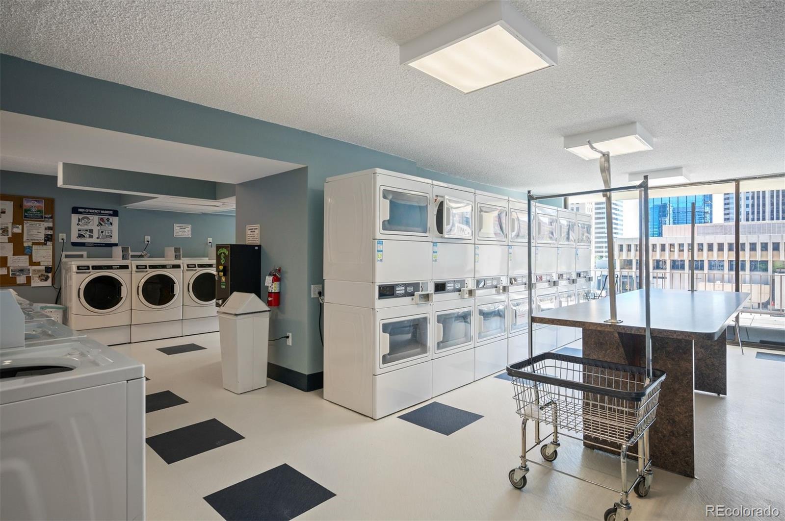 MLS Image #30 for 1020  15th street 20n,denver, Colorado