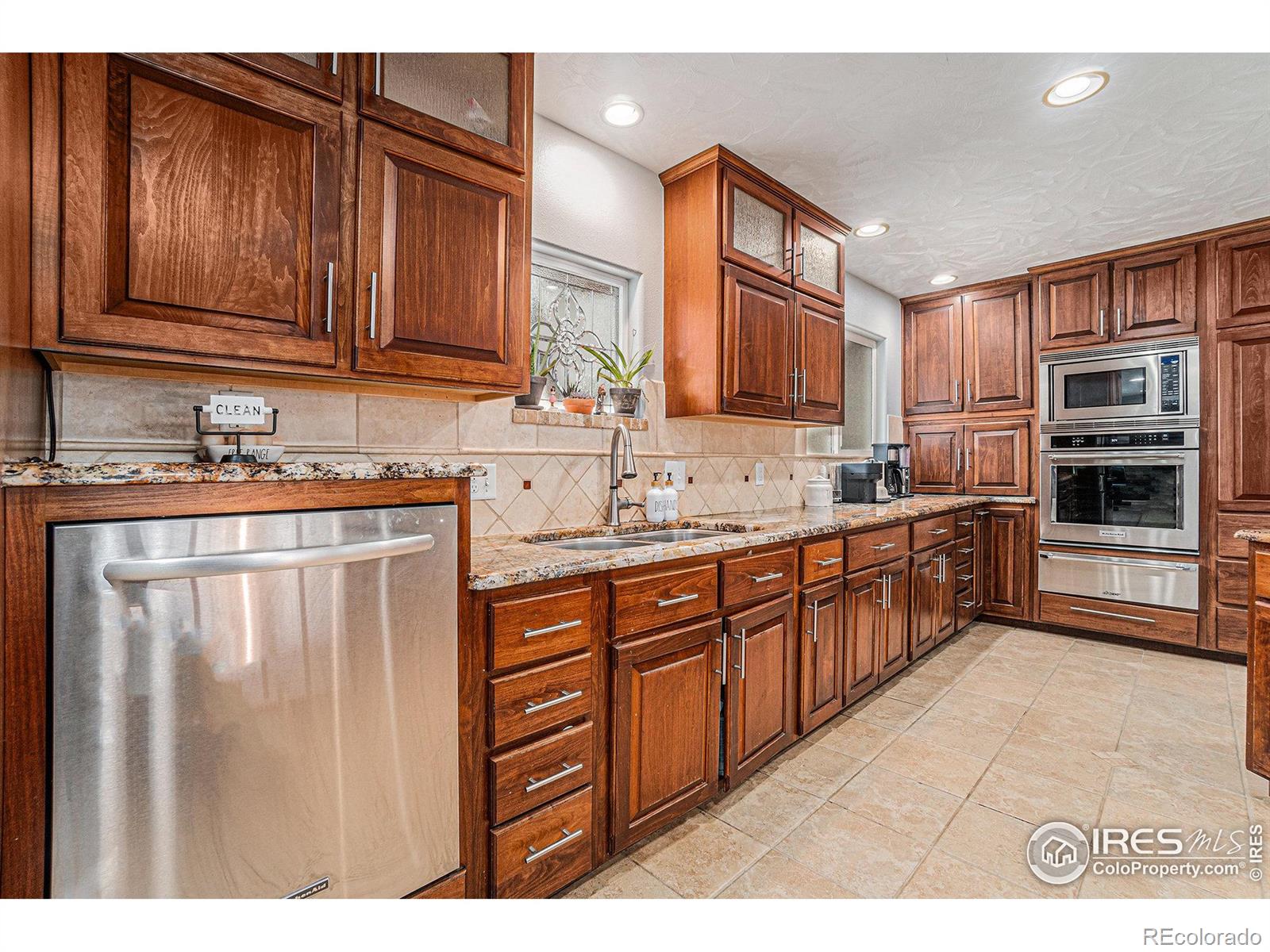 MLS Image #6 for 2112  arron drive,loveland, Colorado