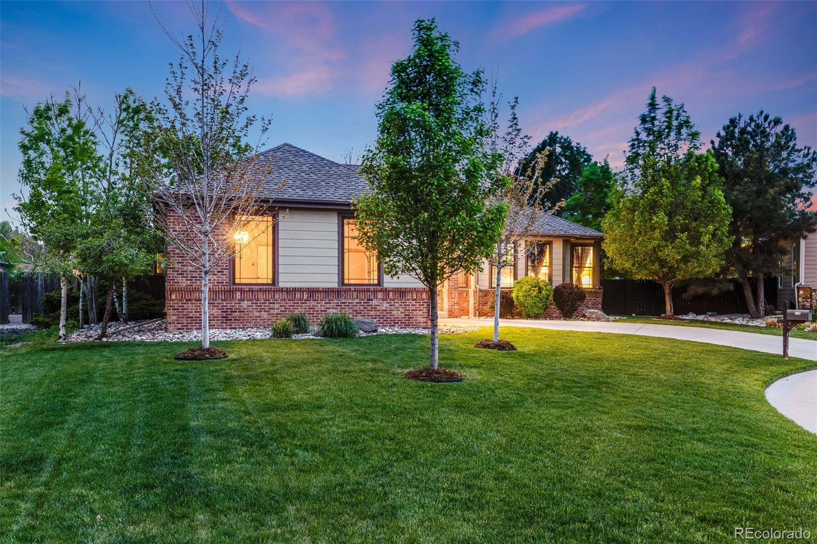 MLS Image #3 for 236 e fair lane,centennial, Colorado