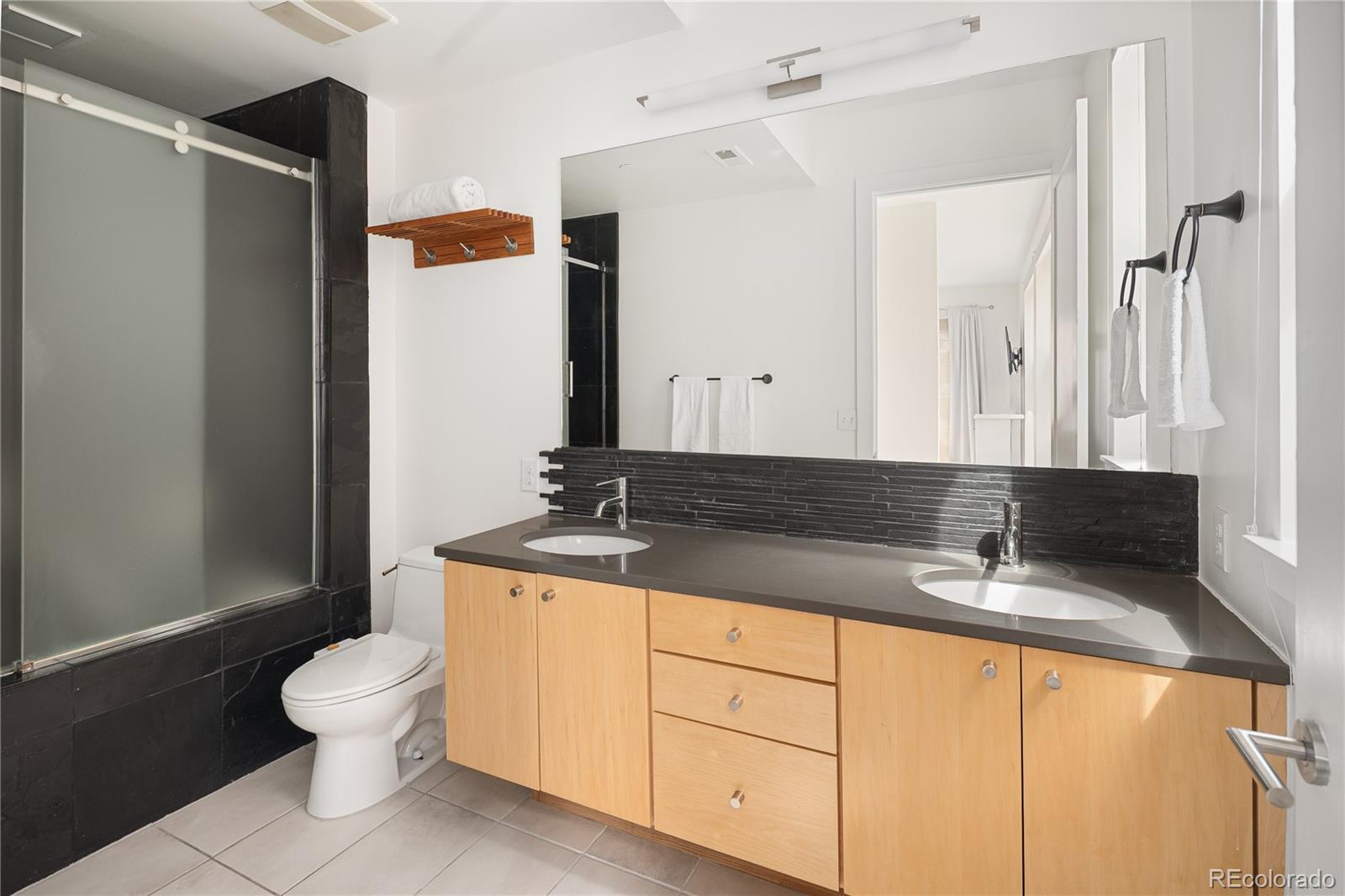 MLS Image #20 for 340 s lafayette street,denver, Colorado