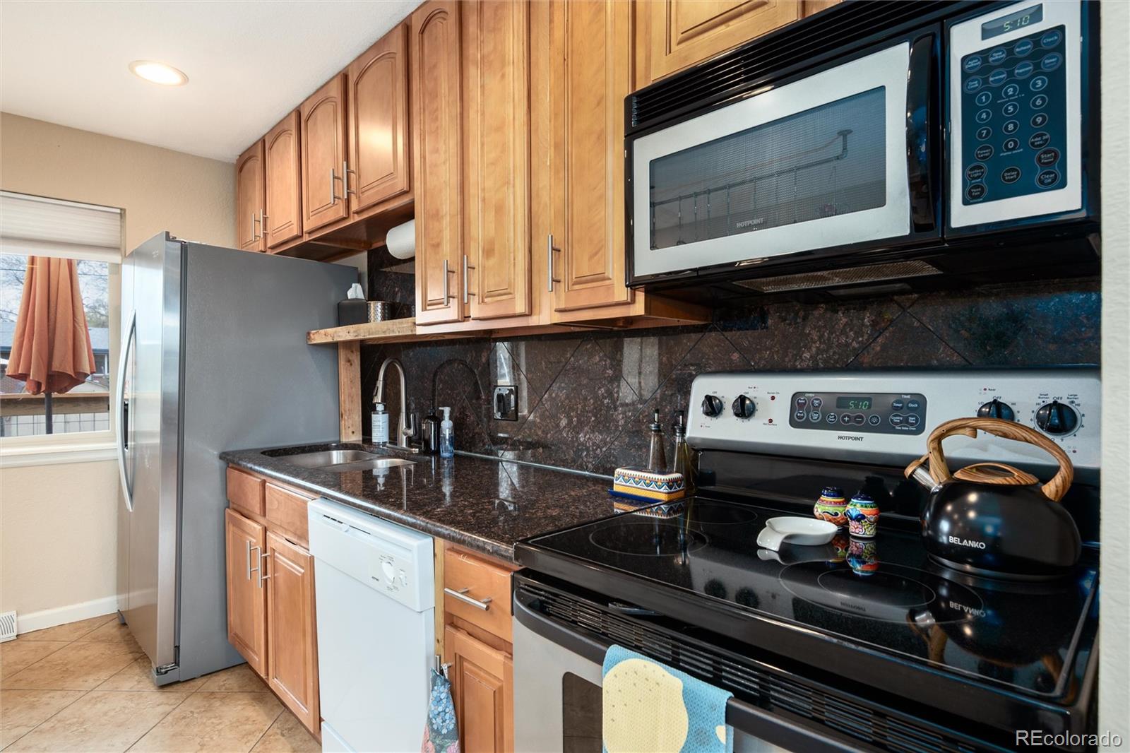 MLS Image #16 for 11398 w ford place,lakewood, Colorado