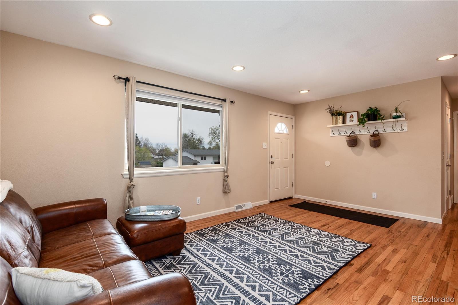 MLS Image #6 for 11398 w ford place,lakewood, Colorado