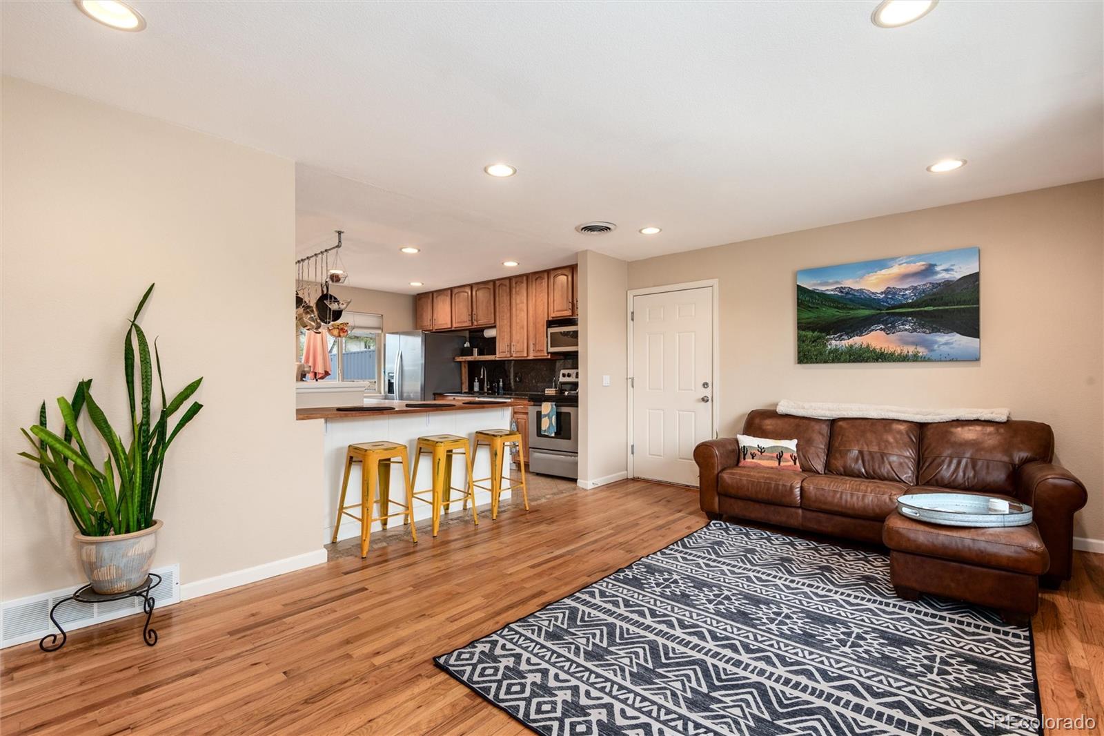 MLS Image #8 for 11398 w ford place,lakewood, Colorado
