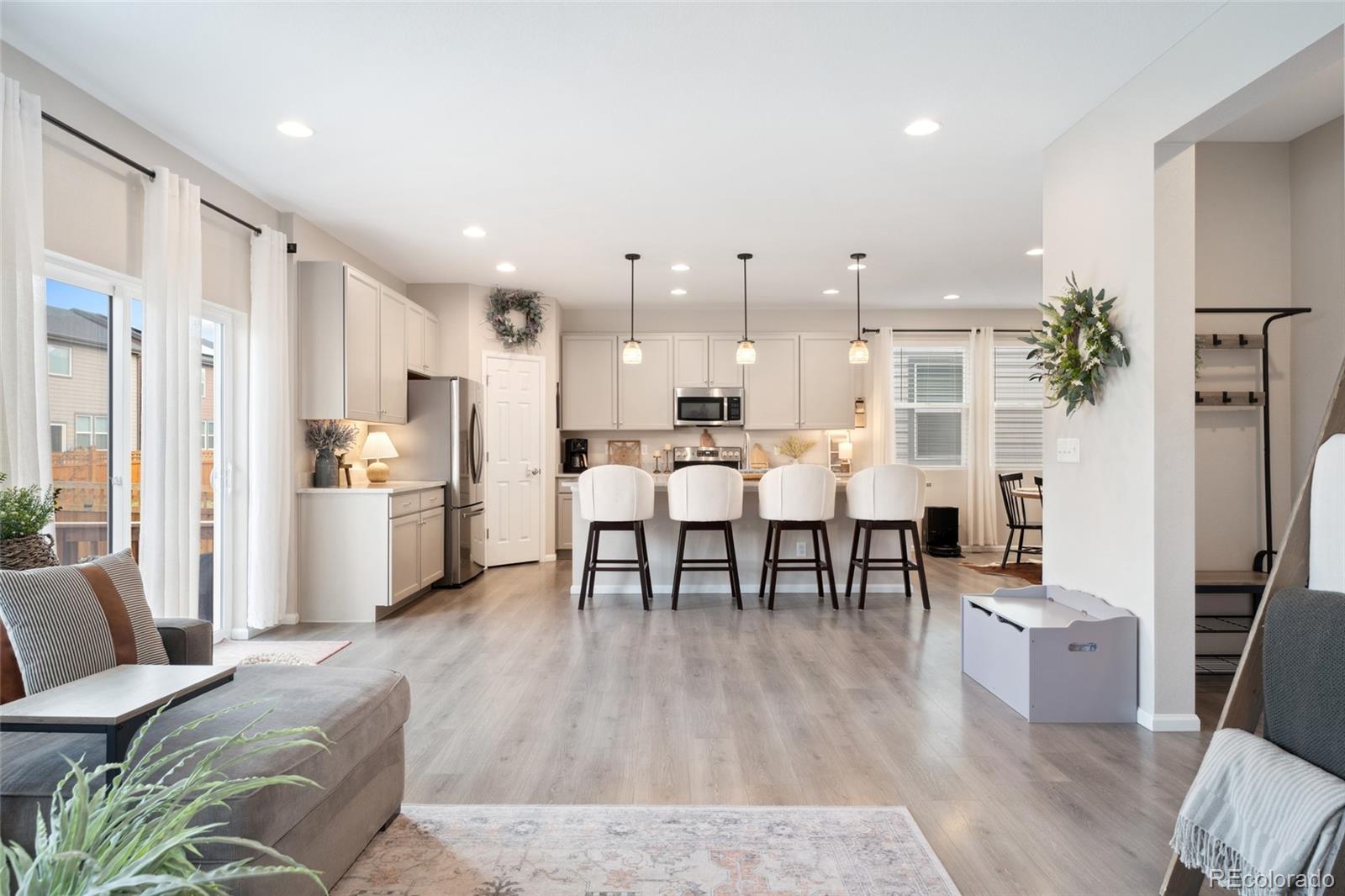 MLS Image #13 for 19121 e 65th avenue,denver, Colorado