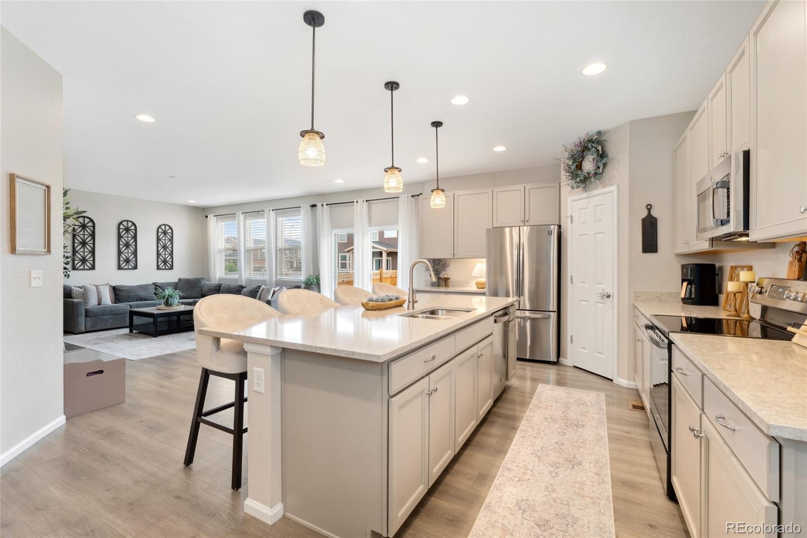 MLS Image #9 for 19121 e 65th avenue,denver, Colorado