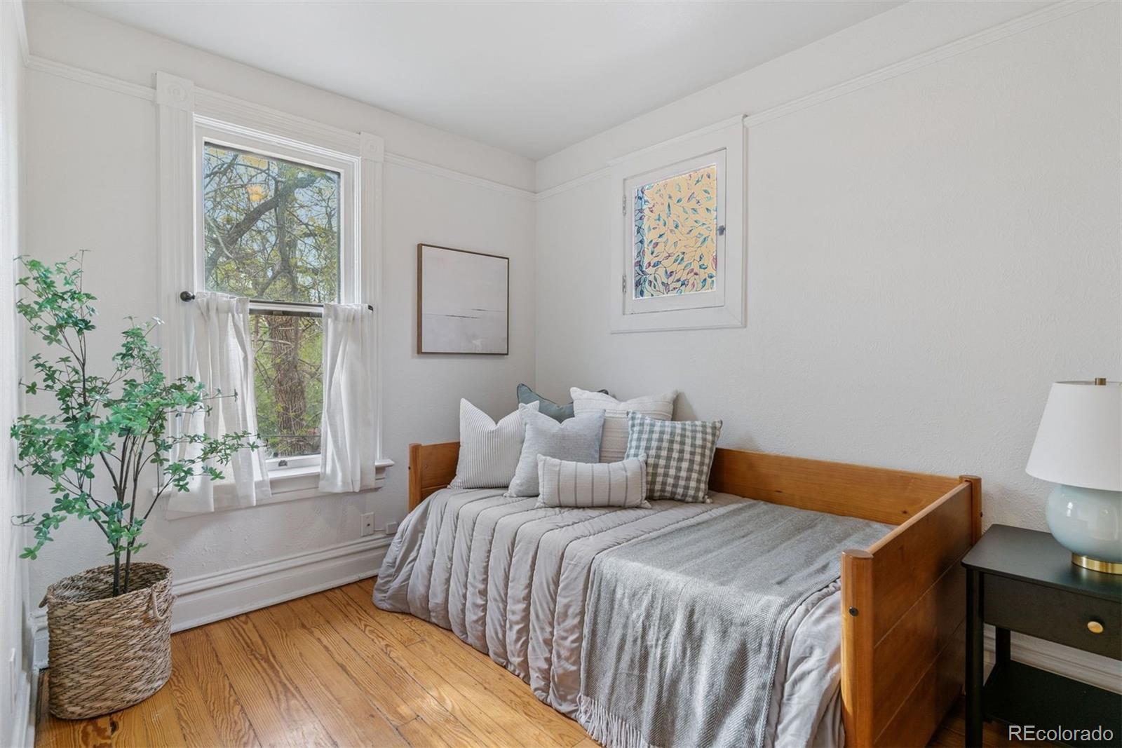 MLS Image #20 for 39 s grant street,denver, Colorado
