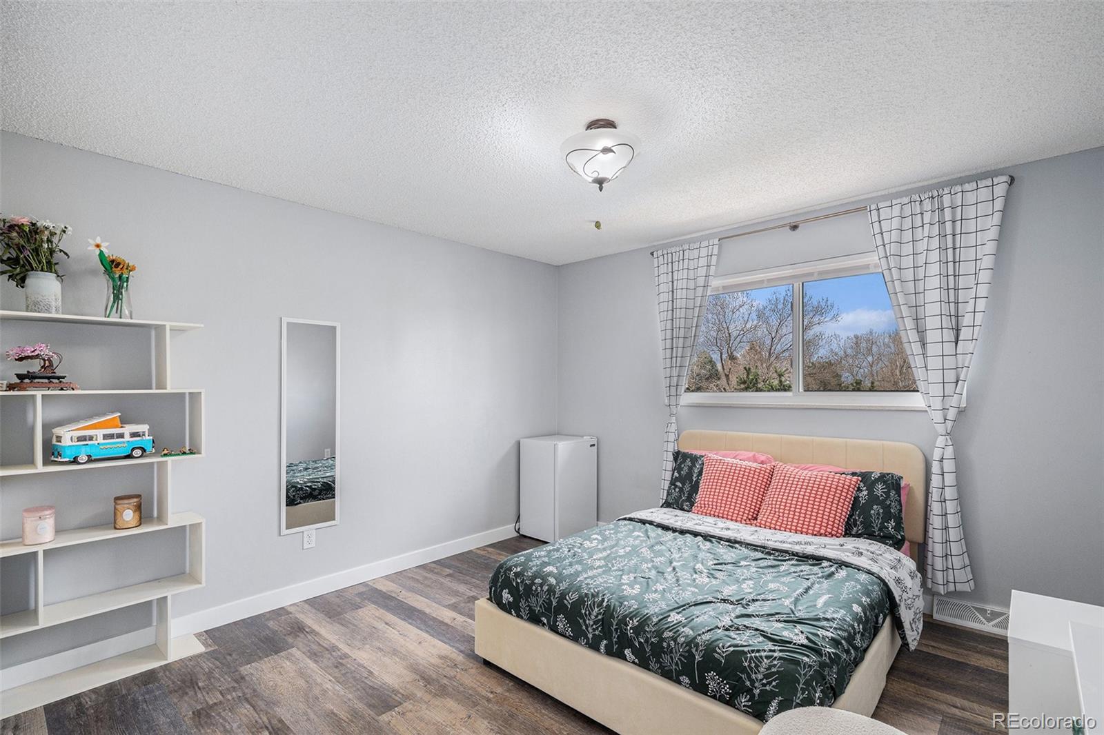 MLS Image #24 for 92  helena circle,littleton, Colorado