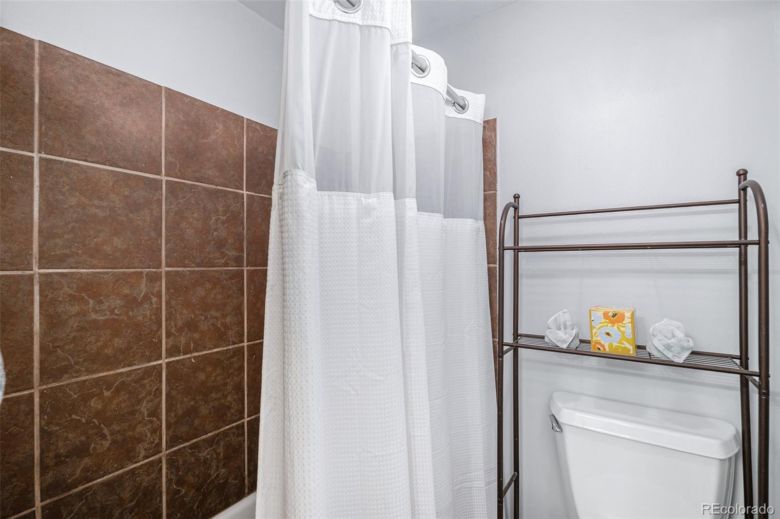 MLS Image #26 for 92  helena circle,littleton, Colorado