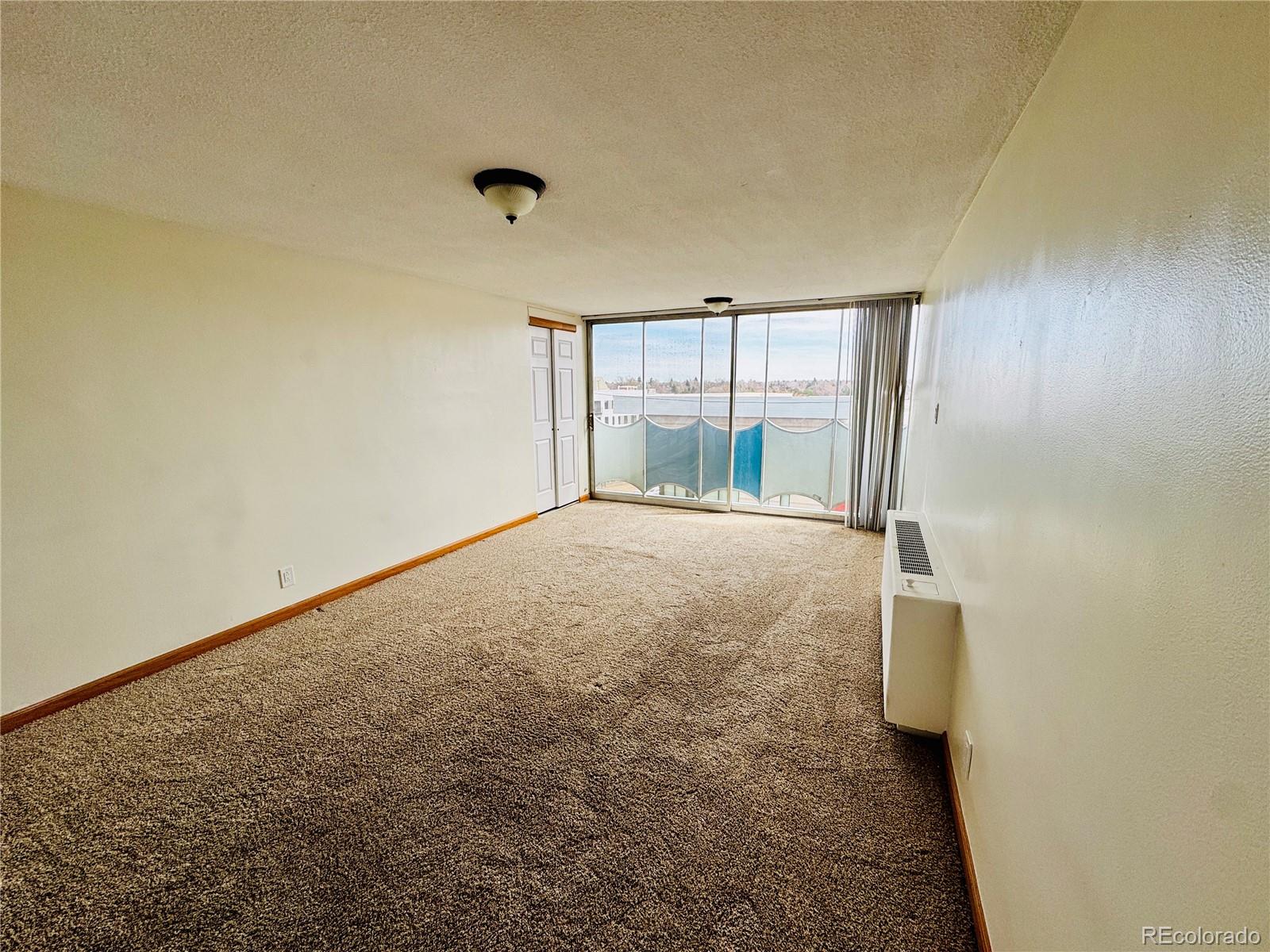 MLS Image #11 for 1155 n ash street,denver, Colorado