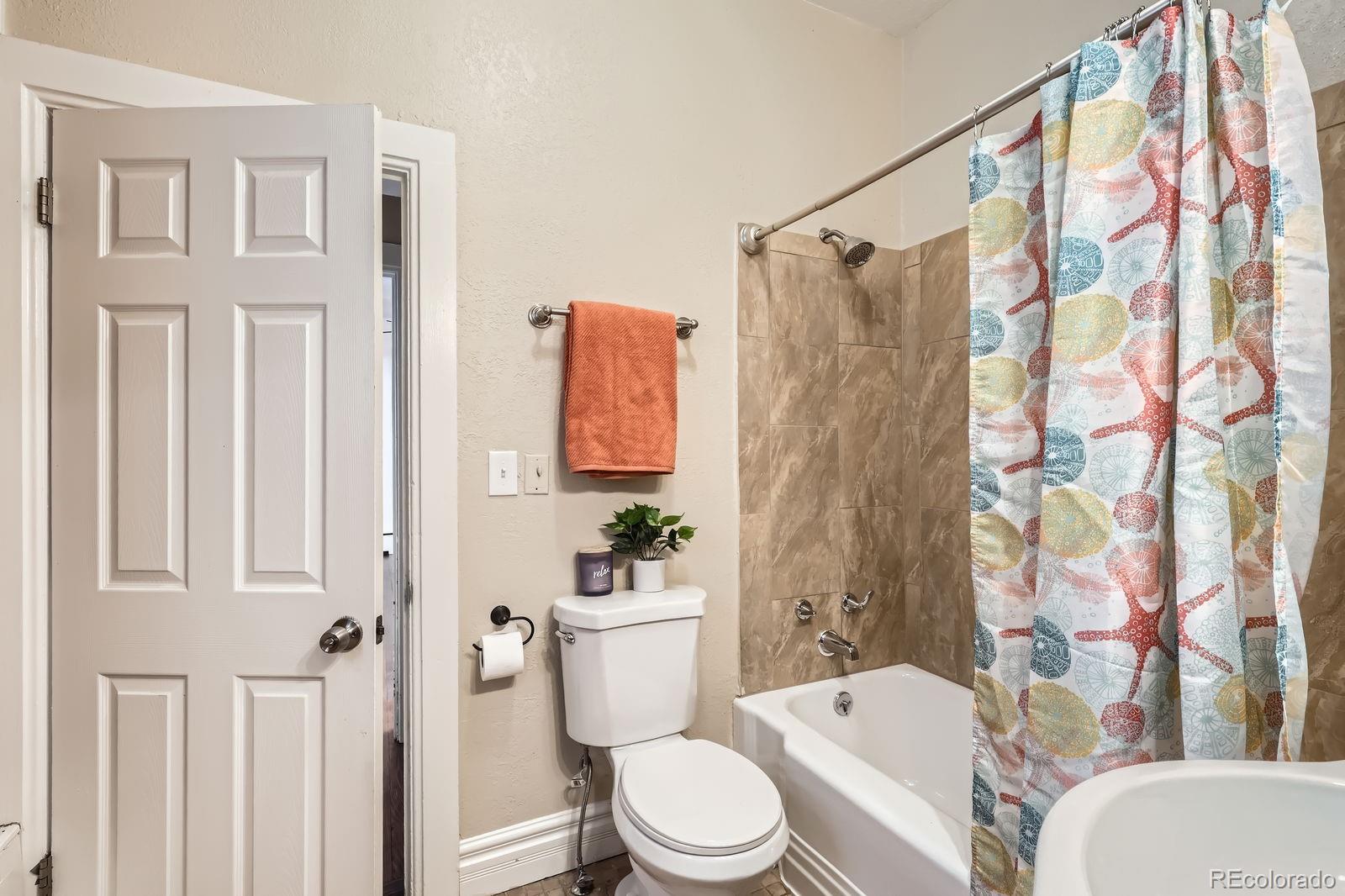 MLS Image #23 for 2222 n williams street,denver, Colorado