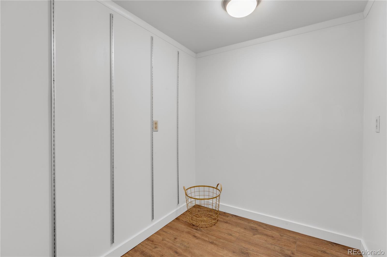 MLS Image #12 for 505 s roosevelt road,lafayette, Colorado