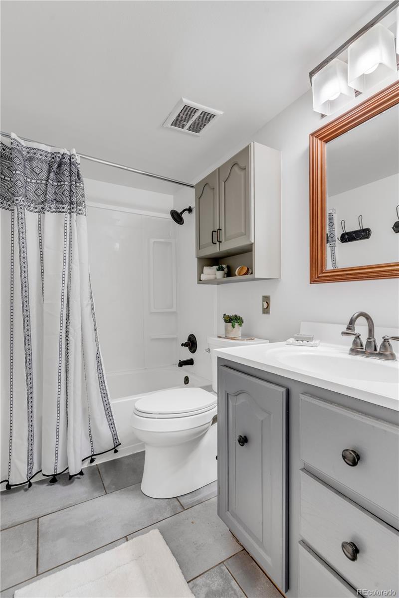MLS Image #17 for 505 s roosevelt road,lafayette, Colorado