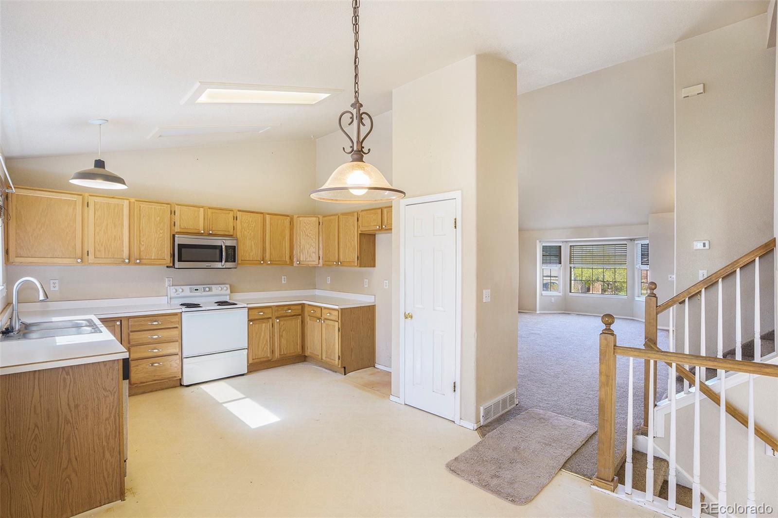 MLS Image #7 for 4565  kashmire drive,colorado springs, Colorado