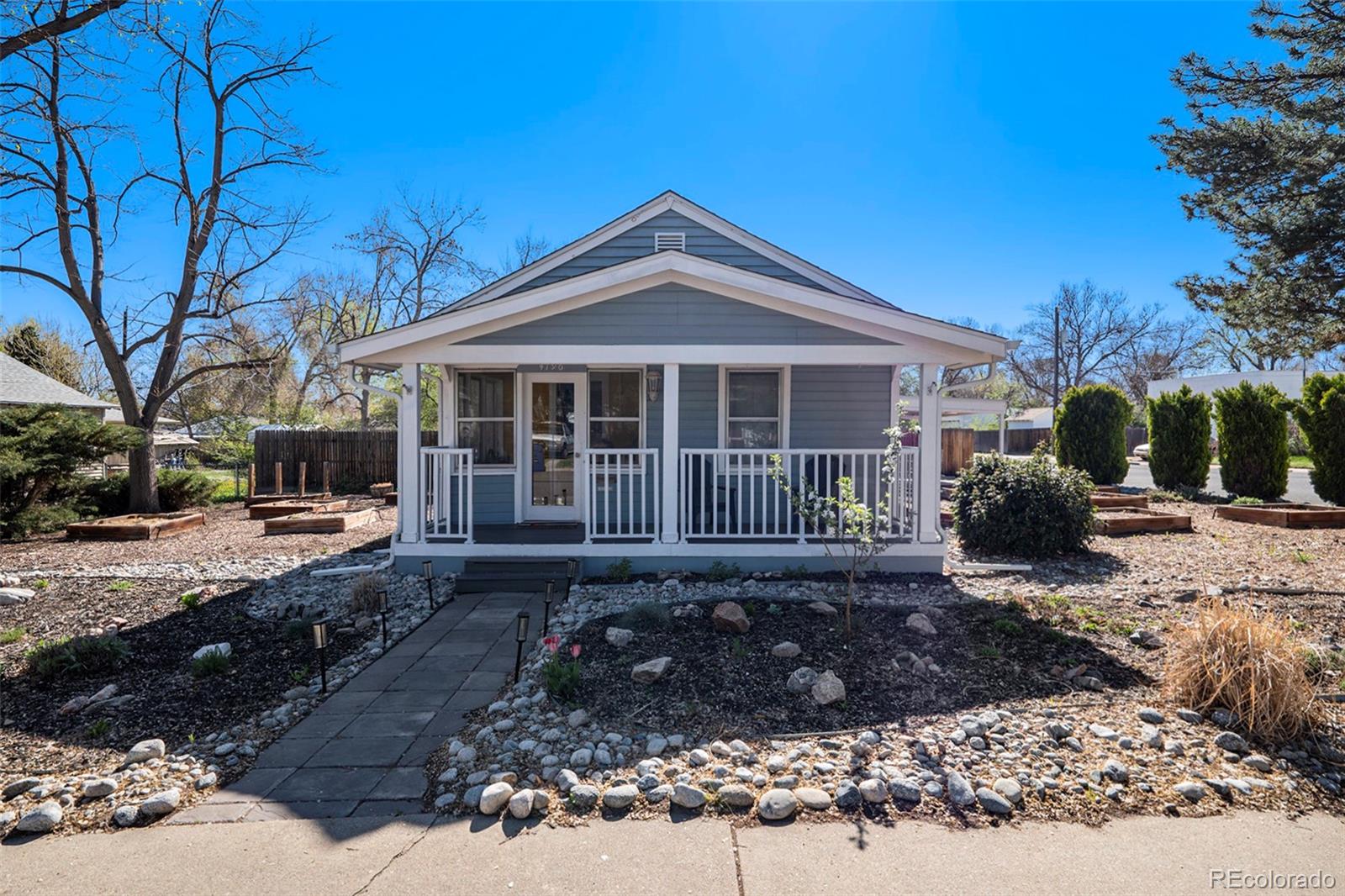 MLS Image #3 for 4196 s pennsylvania street,englewood, Colorado