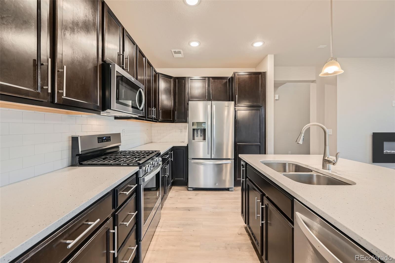 MLS Image #10 for 5107 s fairplay street,aurora, Colorado