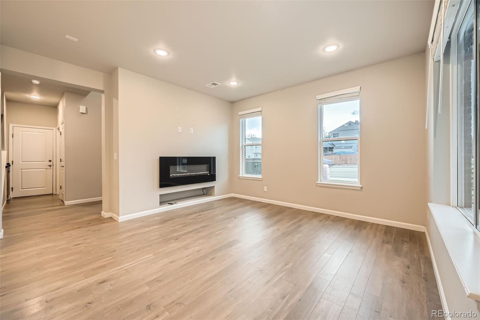 MLS Image #5 for 5107 s fairplay street,aurora, Colorado