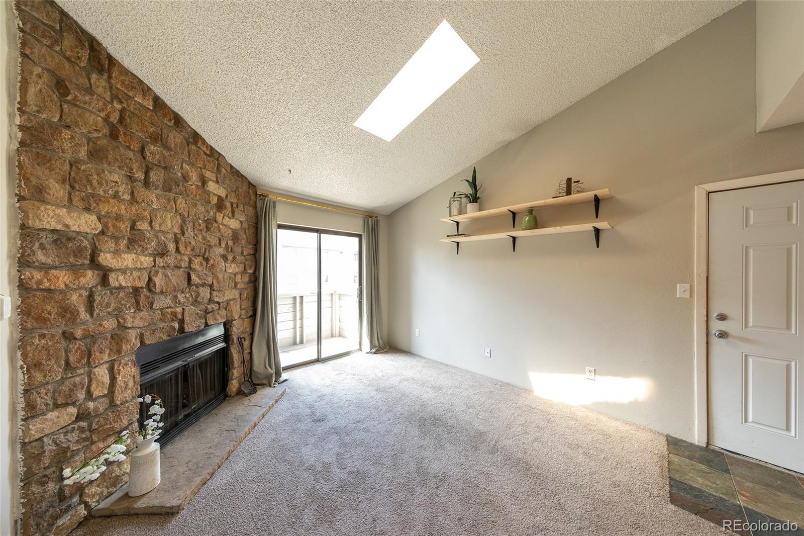 MLS Image #11 for 3100 s federal boulevard,denver, Colorado
