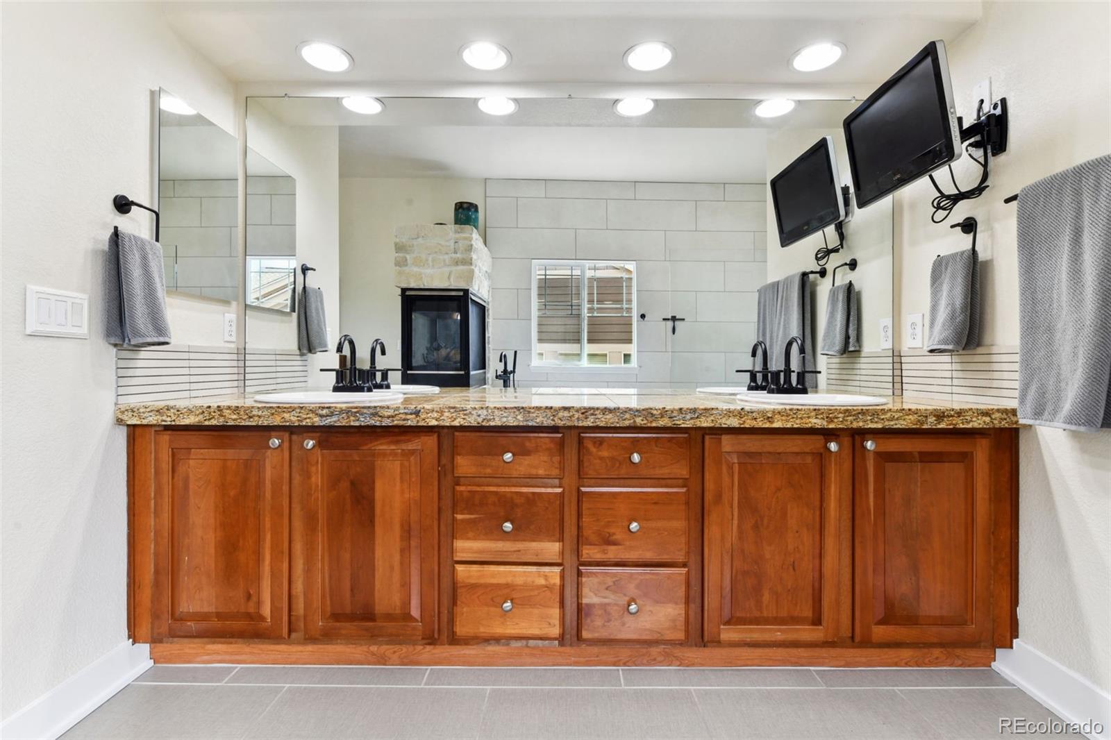 MLS Image #21 for 1997  fox haven drive,castle rock, Colorado