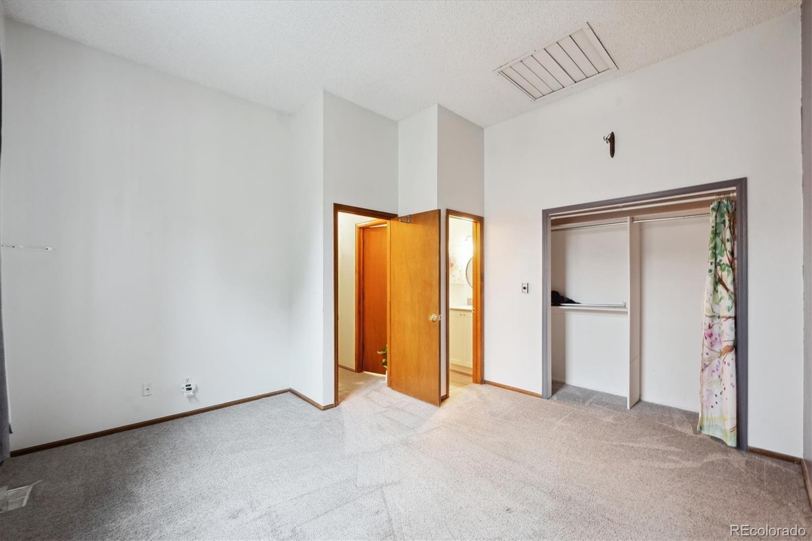 MLS Image #11 for 14231 e dickinson drive,aurora, Colorado