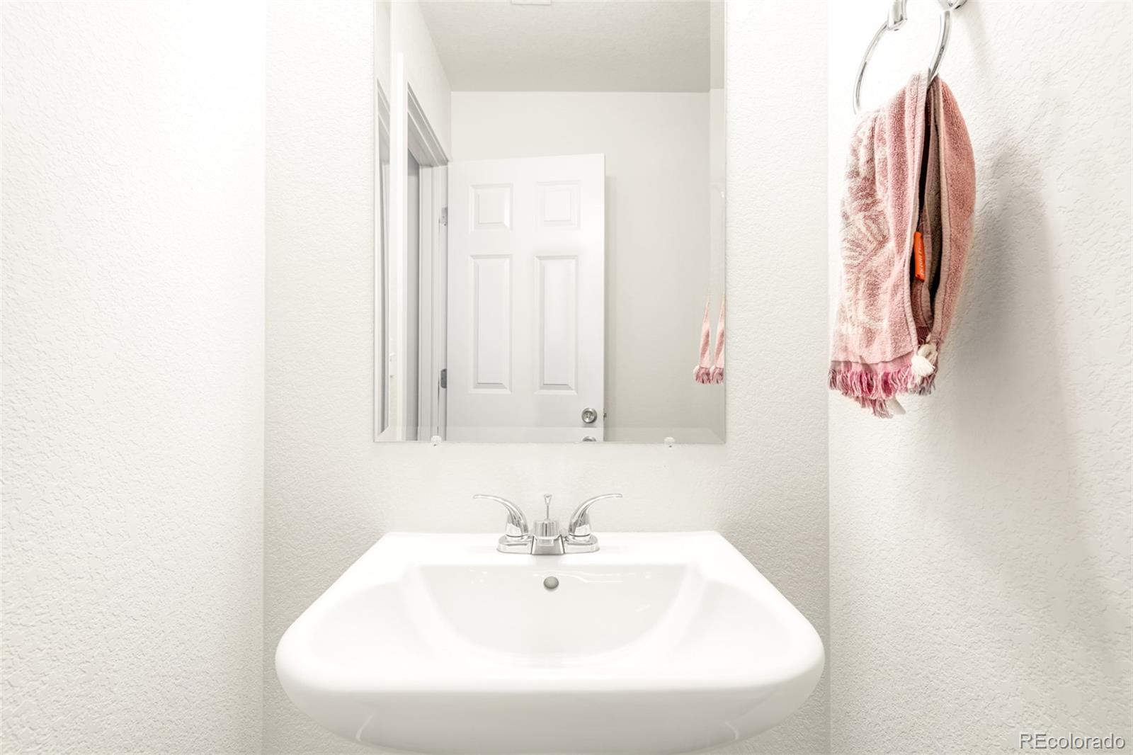 MLS Image #15 for 5025  central park boulevard,denver, Colorado