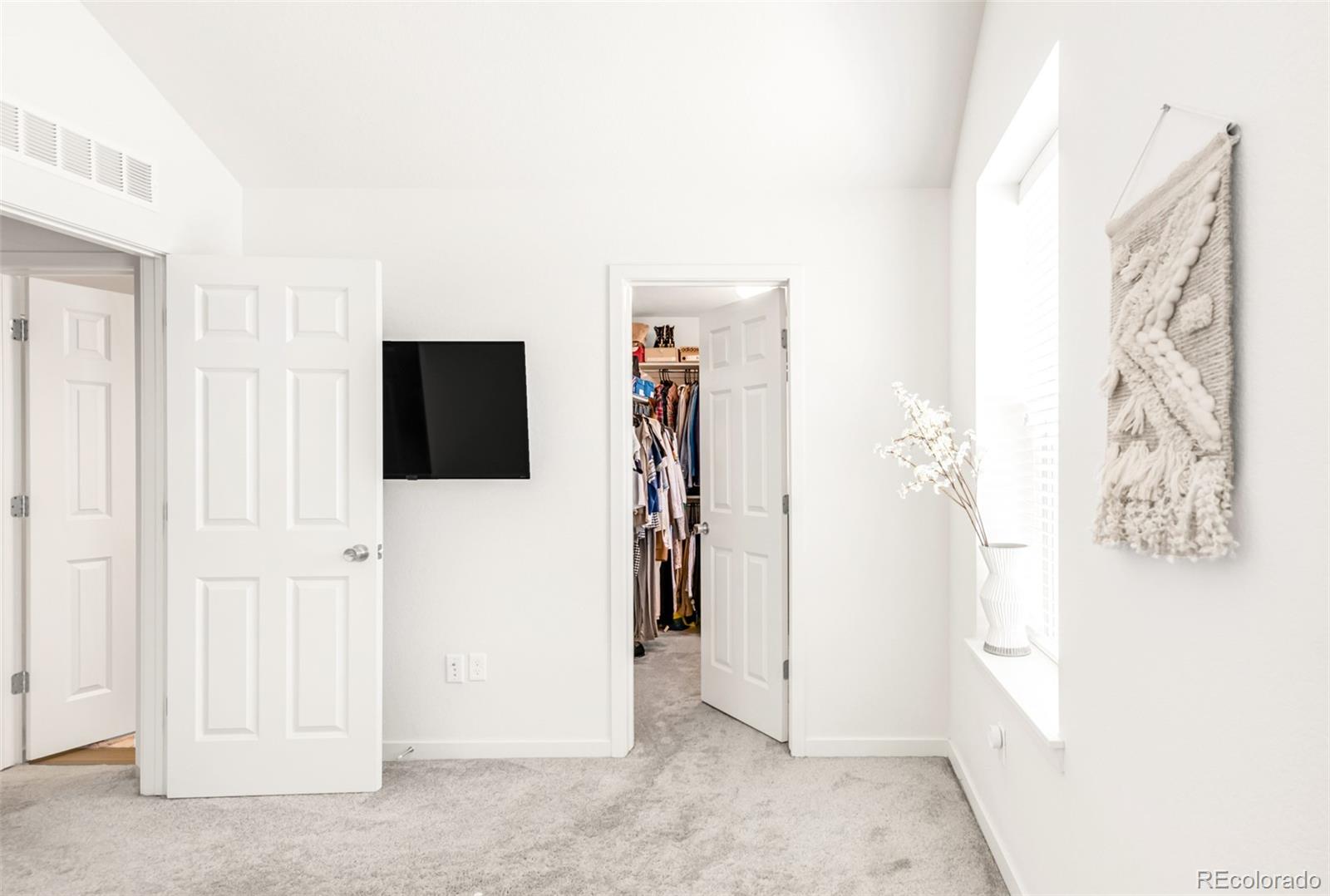 MLS Image #19 for 5025  central park boulevard,denver, Colorado