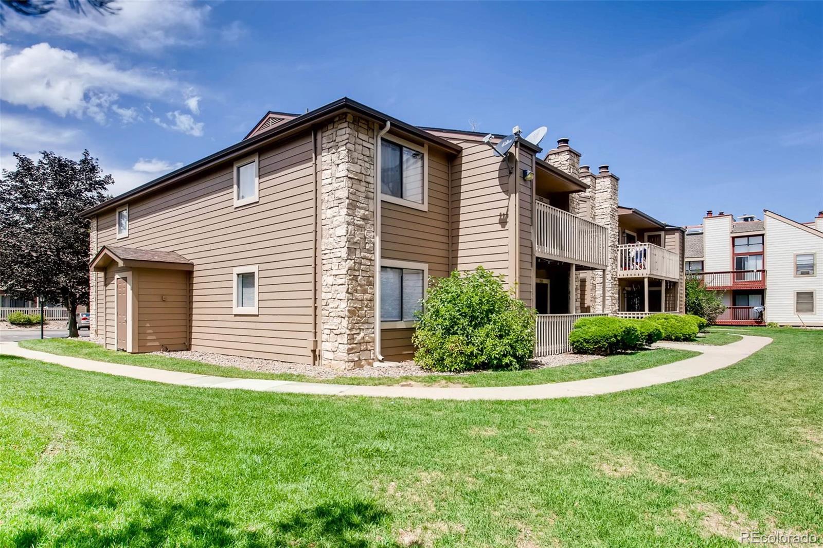MLS Image #14 for 10293 e peakview avenue,englewood, Colorado