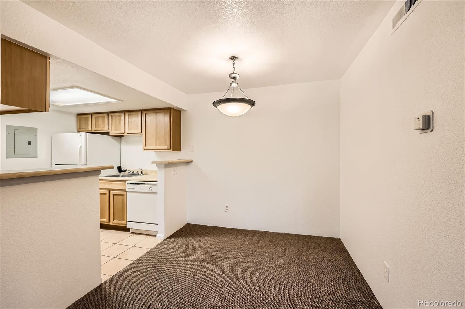 MLS Image #5 for 10293 e peakview avenue,englewood, Colorado