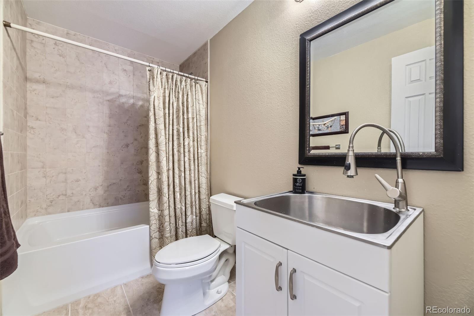 MLS Image #25 for 1153  berganot trail,castle pines, Colorado