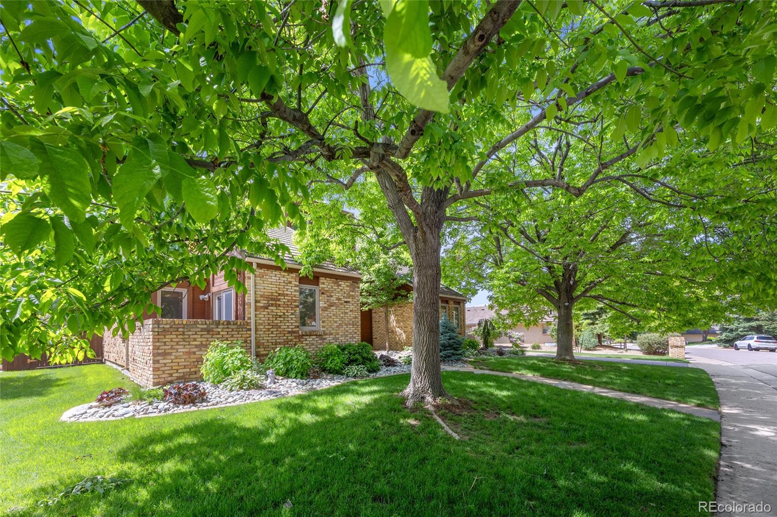 MLS Image #3 for 10886 e crestline circle,englewood, Colorado