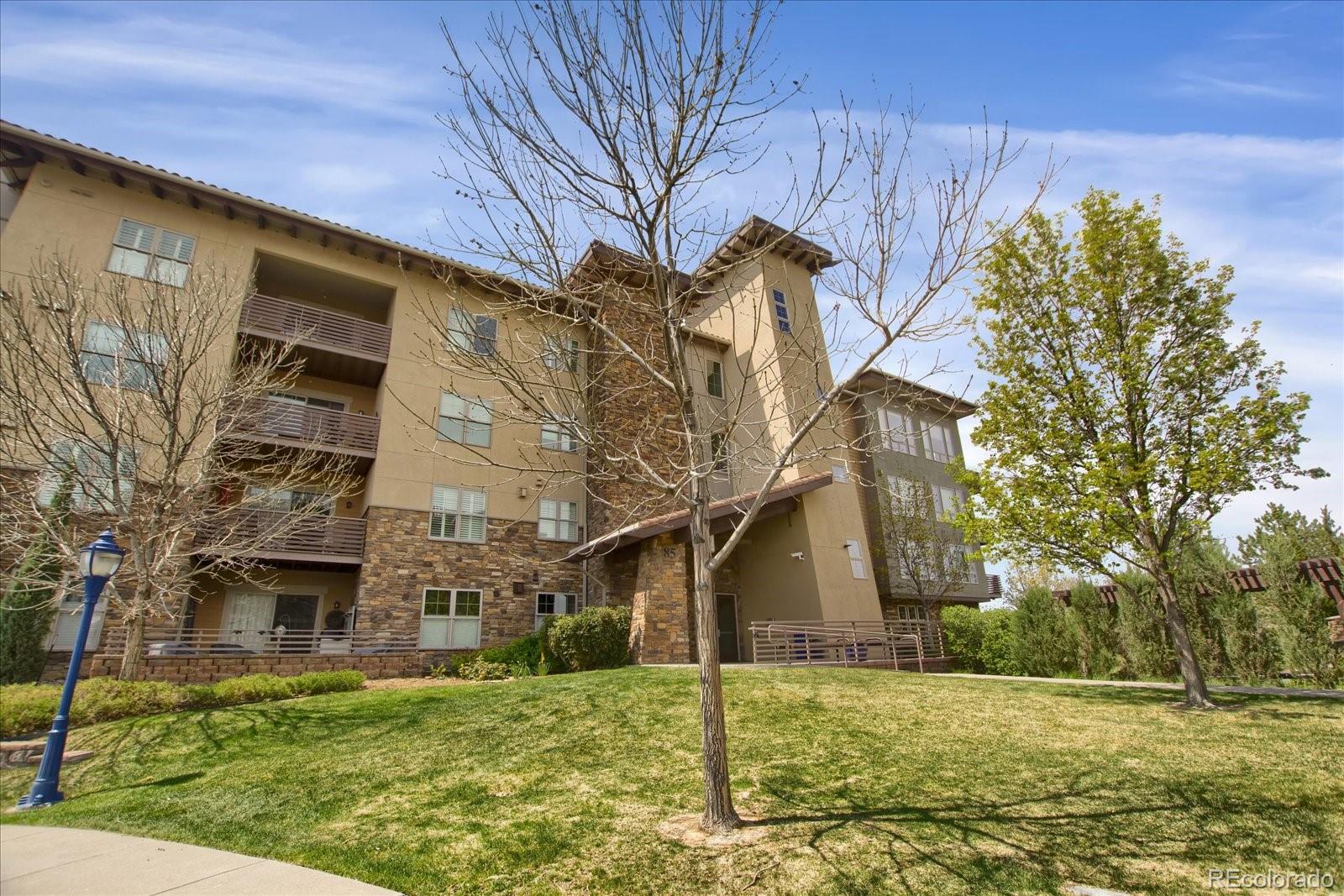 CMA Image for 85  Rampart Way,Denver, Colorado