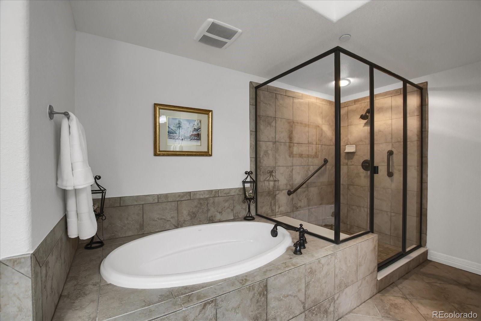 MLS Image #24 for 85  rampart way,denver, Colorado