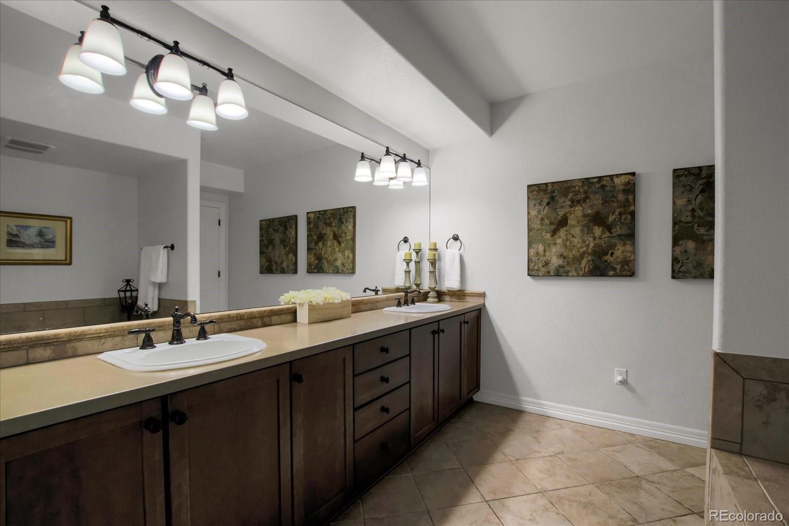 MLS Image #25 for 85  rampart way,denver, Colorado