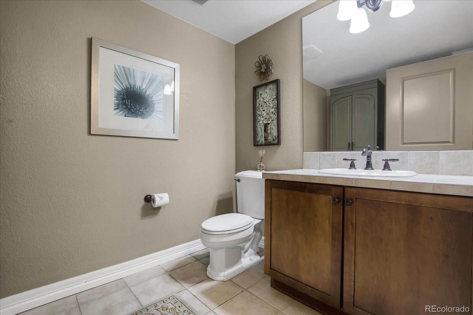MLS Image #26 for 85  rampart way,denver, Colorado