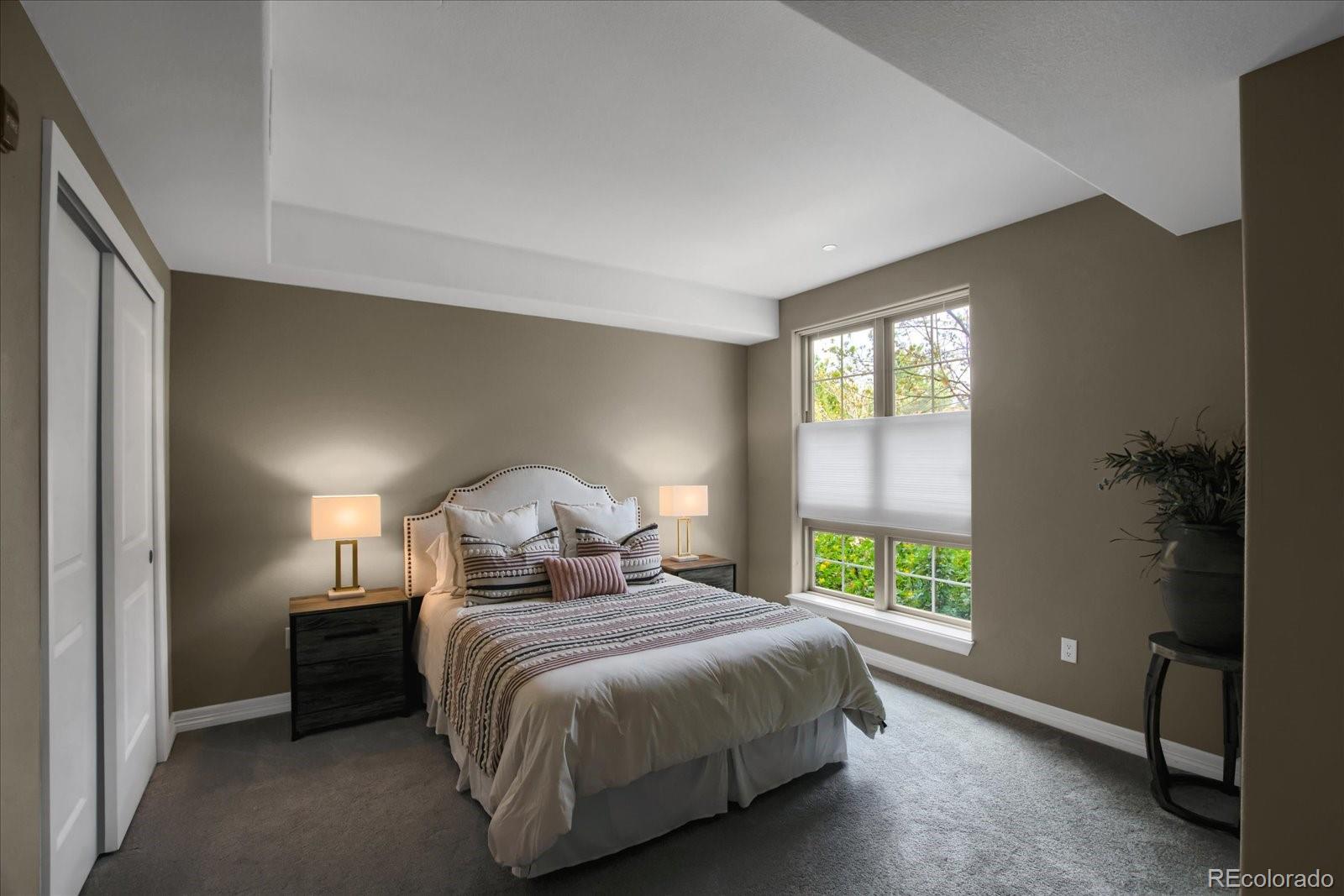 MLS Image #27 for 85  rampart way,denver, Colorado