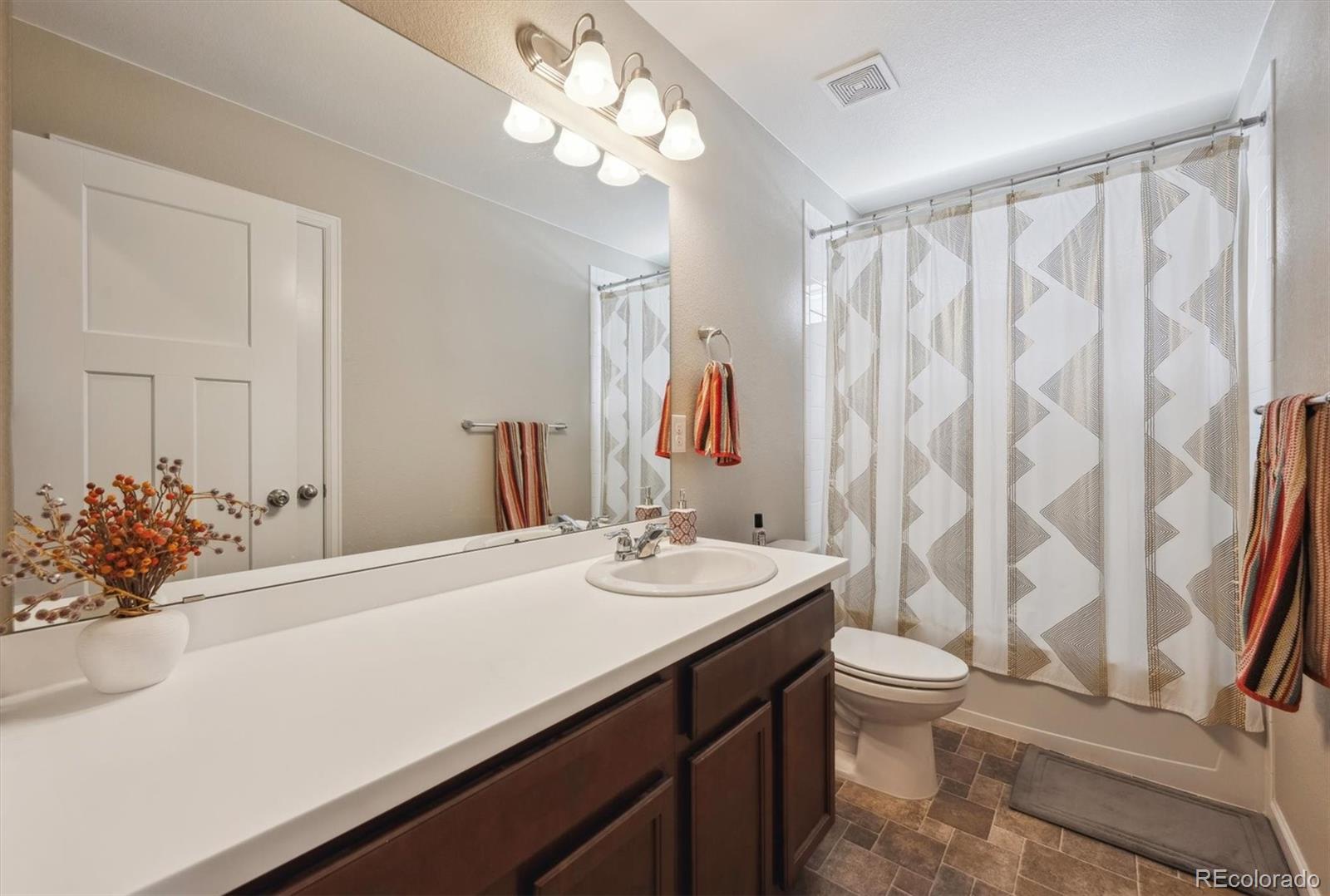 MLS Image #16 for 27837 e 8th avenue,aurora, Colorado