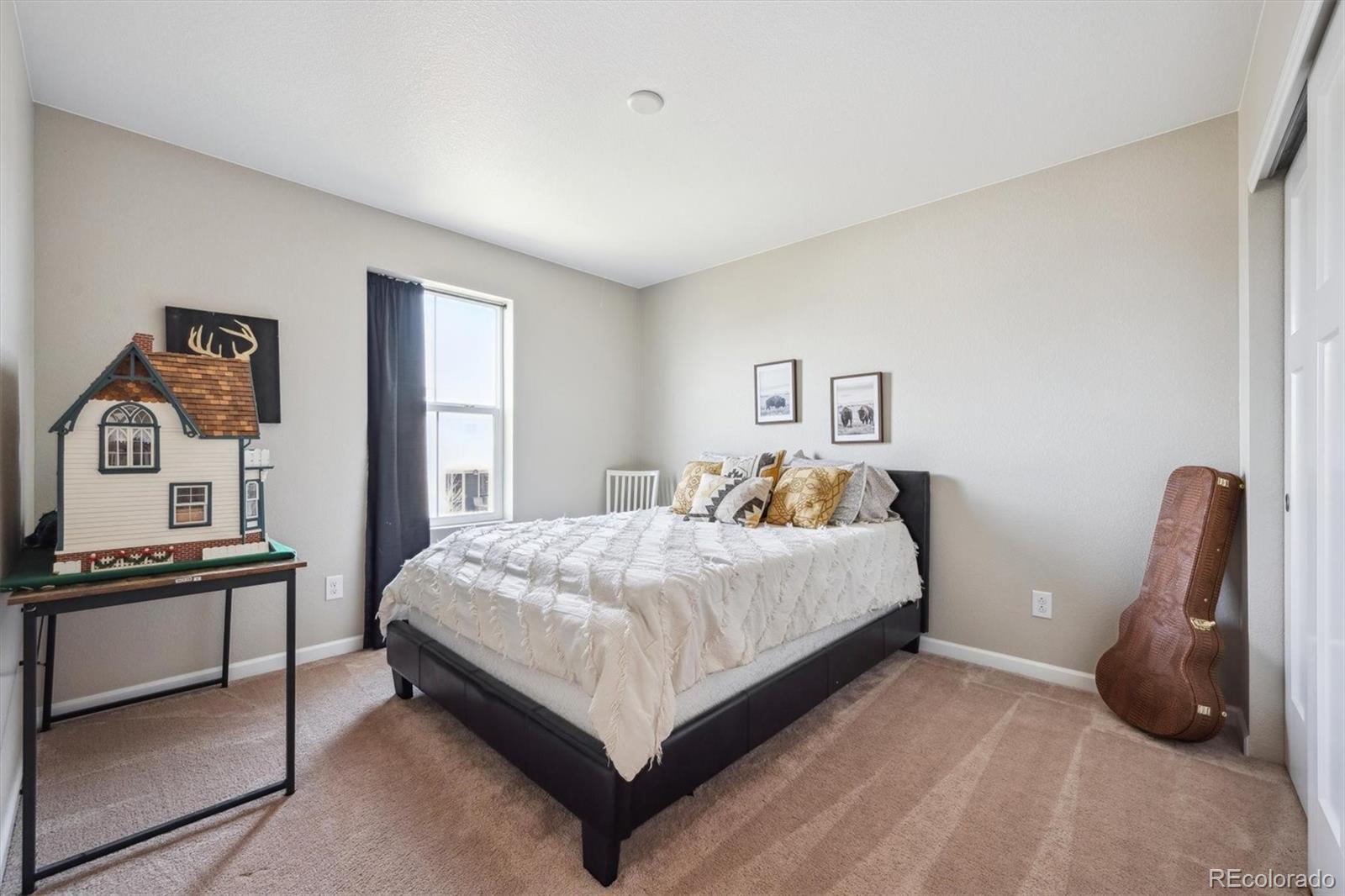 MLS Image #17 for 27837 e 8th avenue,aurora, Colorado