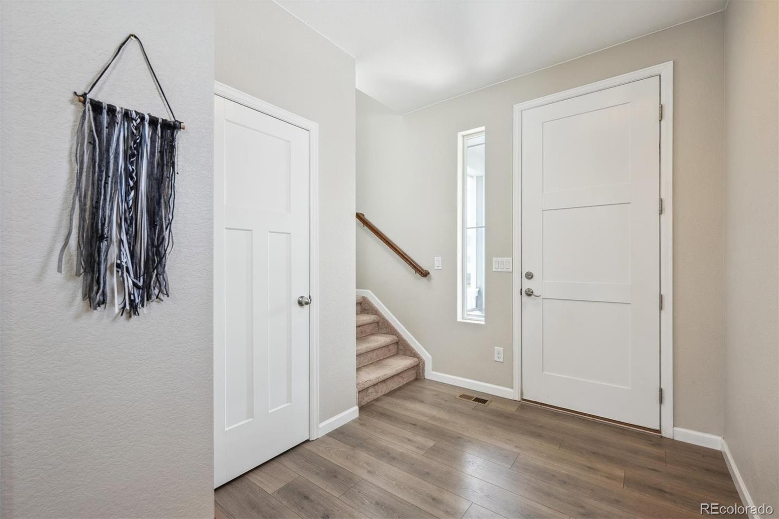 MLS Image #4 for 27837 e 8th avenue,aurora, Colorado